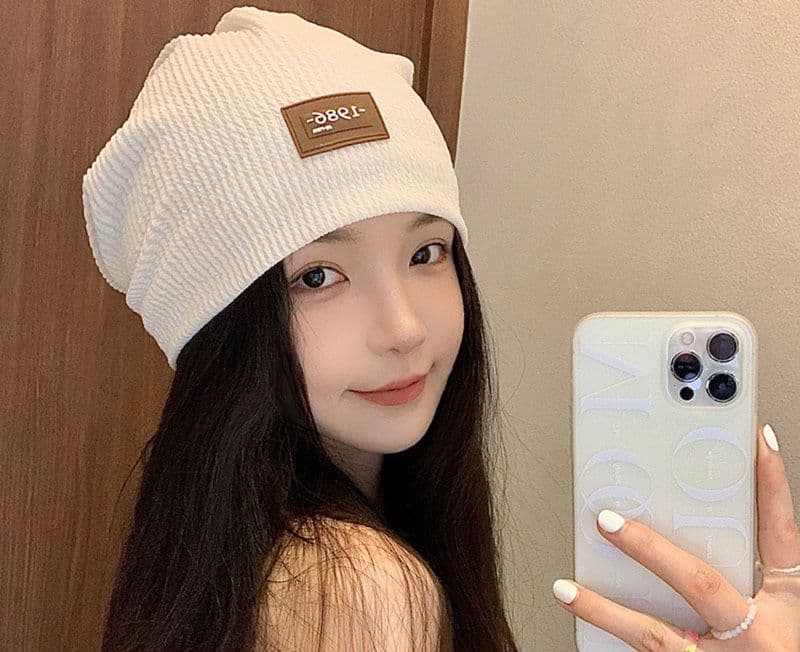 帽子 レディース 凹凸ワッフル生地タグ付きニット帽