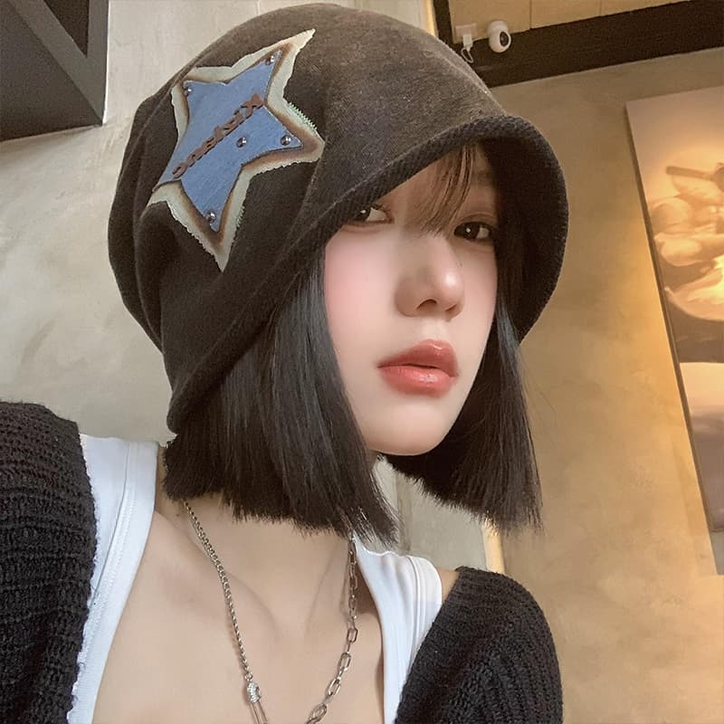 帽子 レディース 星形装飾フェルト　ビーニー